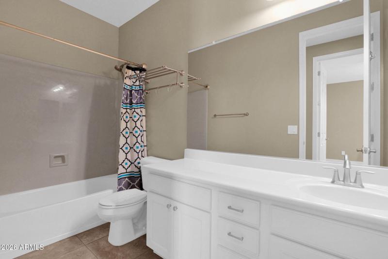 Upstairs Hall Bathroom