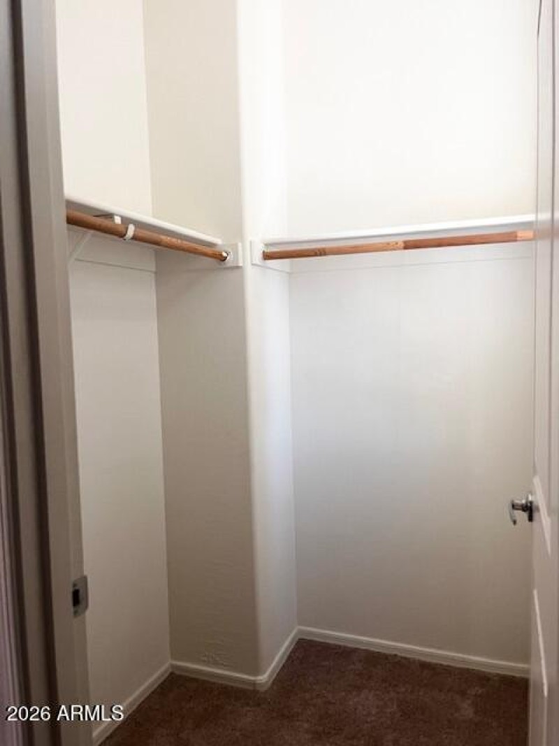 42ND AVE BEDROOM 1 WALK-IN