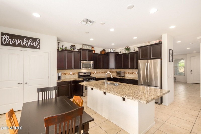 42ND AVE KITCHEN (2)