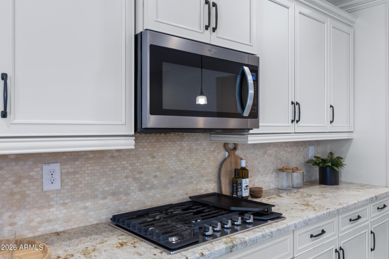 2327 E Harwell Rd-10