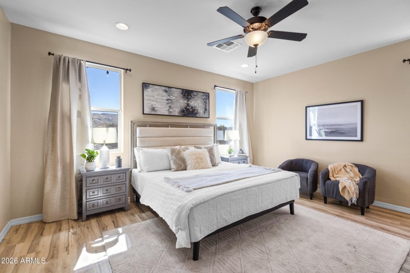 2327 E Harwell Rd-24