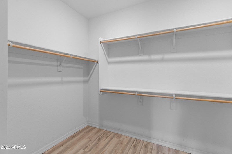 2327 E Harwell Rd-29