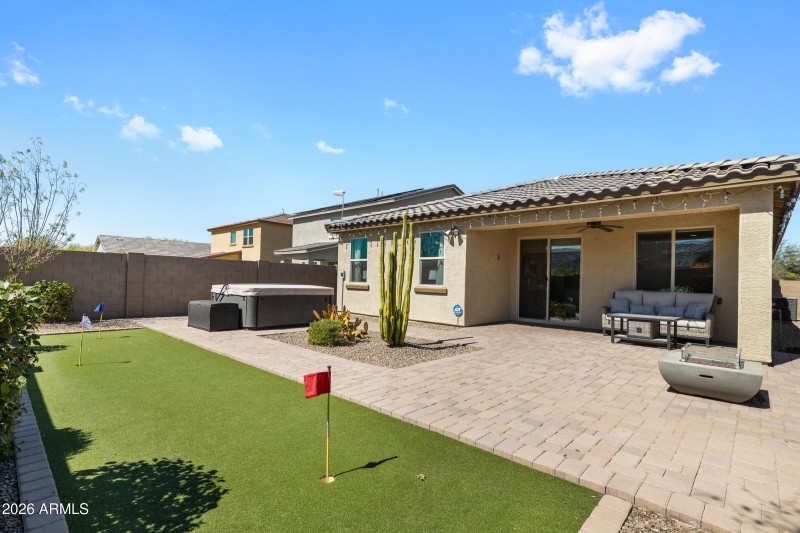 2327 E Harwell Rd-33