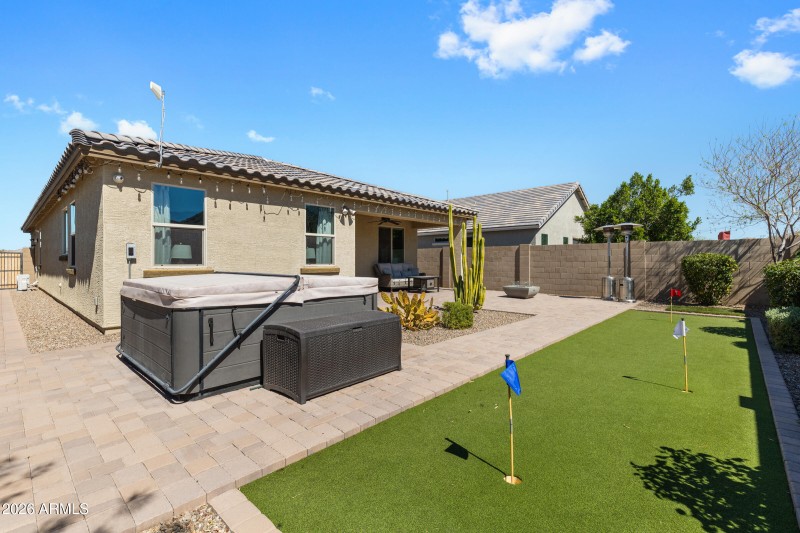 2327 E Harwell Rd-34