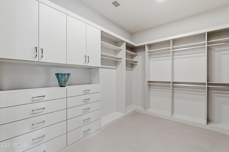 038_Primary Walkin Closet