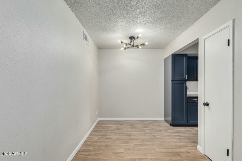 20241226162624530494000000-o