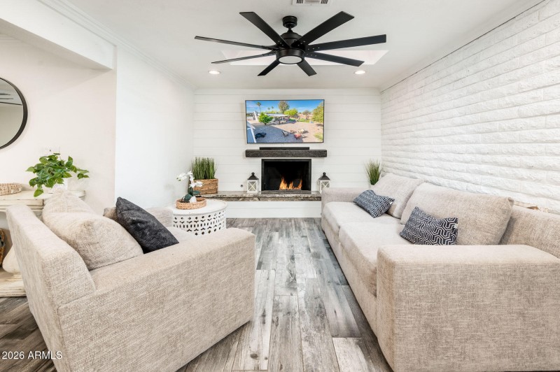 4138 W Villa Maria - MLS-20