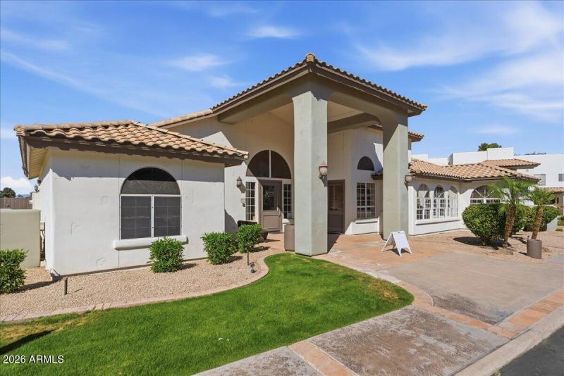 42-1825 W Ray Rd Unit 1106_RedHogMedia