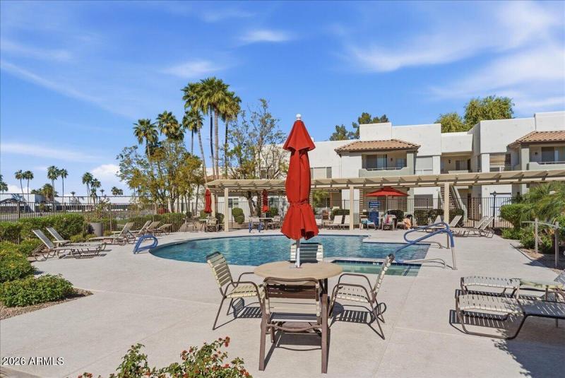 44-1825 W Ray Rd Unit 1106_RedHogMedia