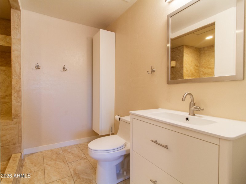 930 Messa Primary Bath 1