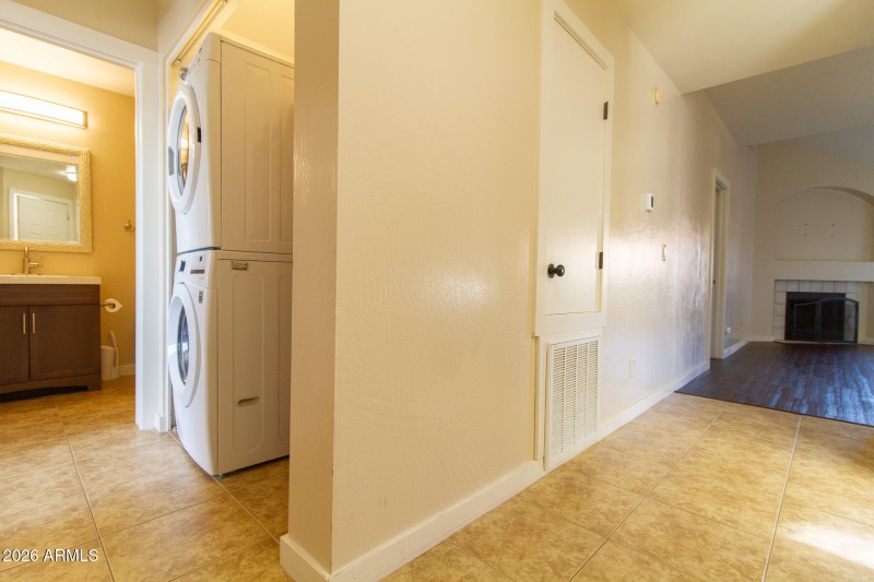 930 Messa Primary Laundry