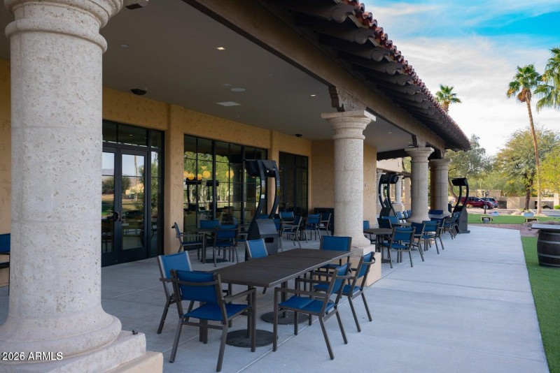 PebbleCreek_Patio_GolfCourse_Dining