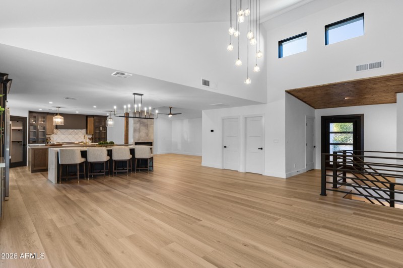 1821 E Lynwood St-10