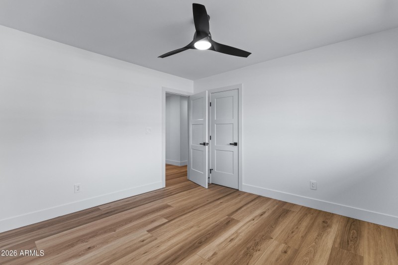 1821 E Lynwood St-27 90