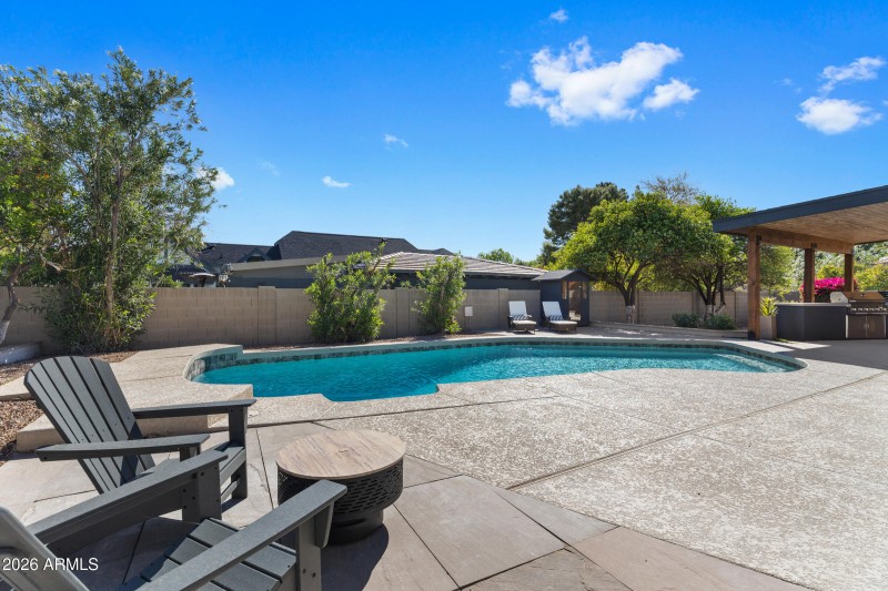 1821 E Lynwood St-61