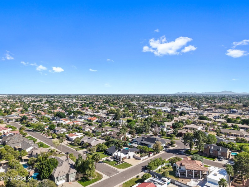 1821 E Lynwood St-73