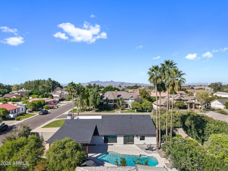 1821 E Lynwood St-75