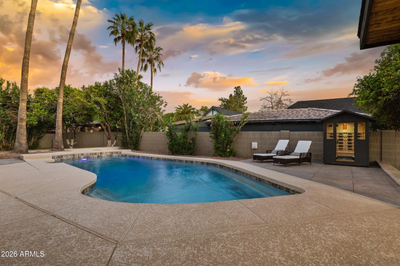 1821 E Lynwood St-81