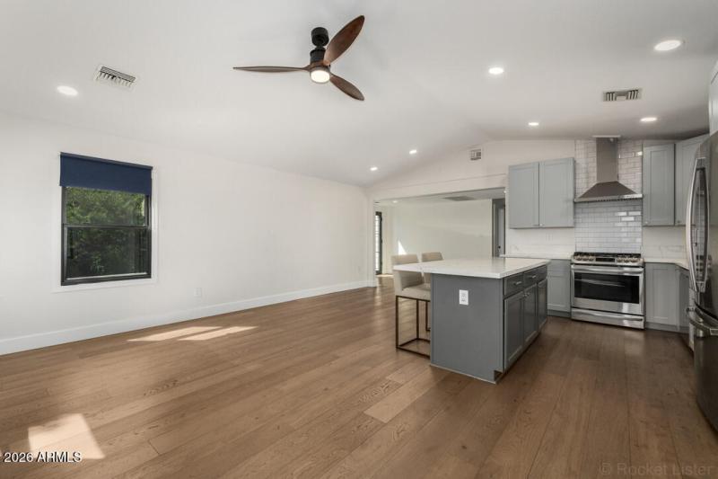 751B17B3-C372-4DAA-BF7B-D74752DEE16A_1_1