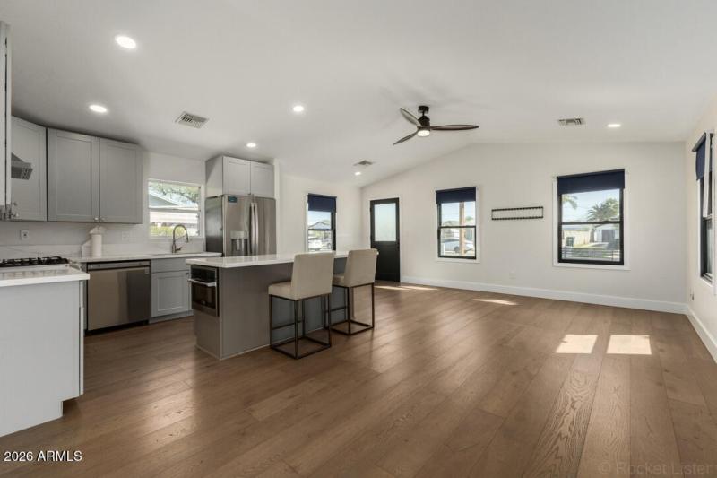 874AD492-3102-4245-9C28-B462EA60EE35_1_1