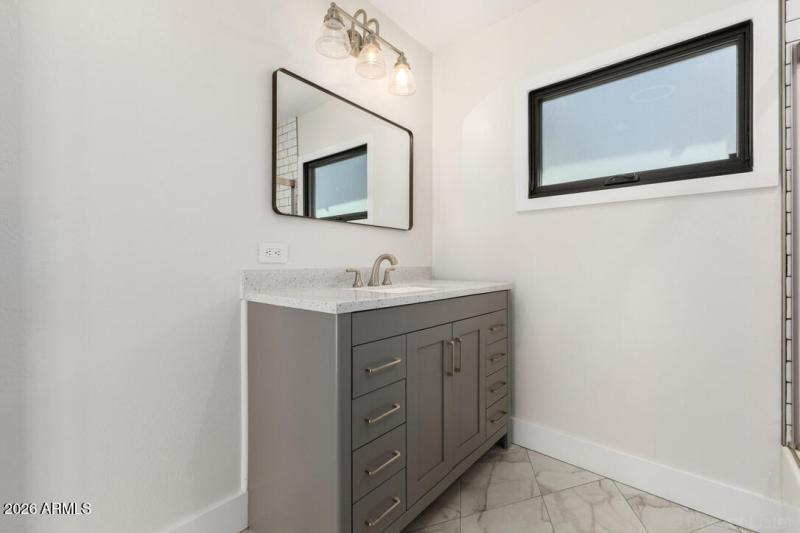 0B8DE05E-A840-4B0F-9017-1D2B14820B28_1_1