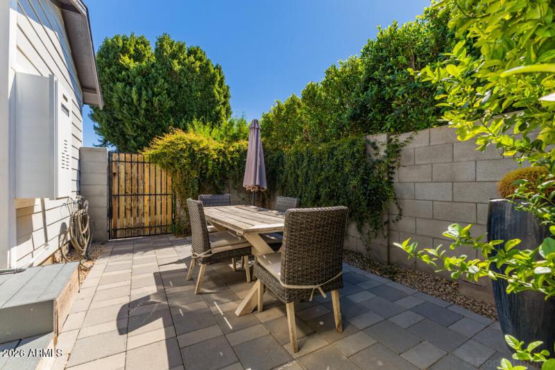 991CAFF5-FD1A-43FE-8454-7B38DEF5A292_1_1