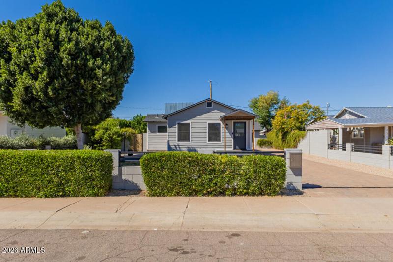 B659AF42-4238-4B41-8928-C8AA511F453F_1_1