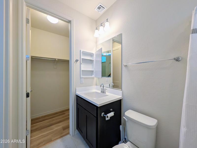 PXL_20260308_011241219