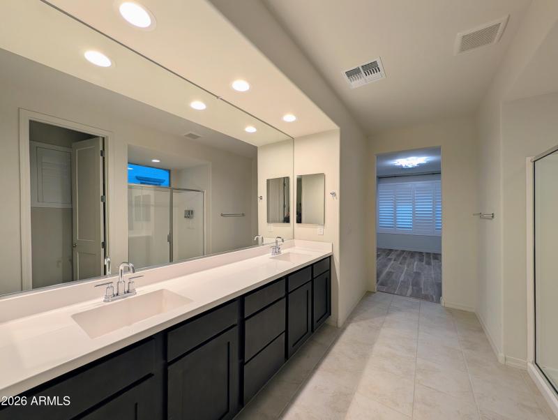 PXL_20260308_012205860