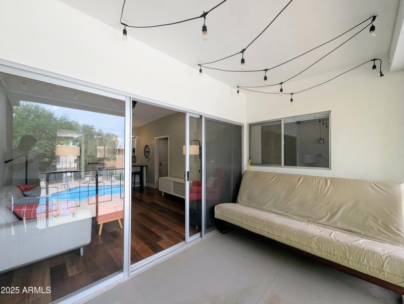 PXL_20250810_222531198