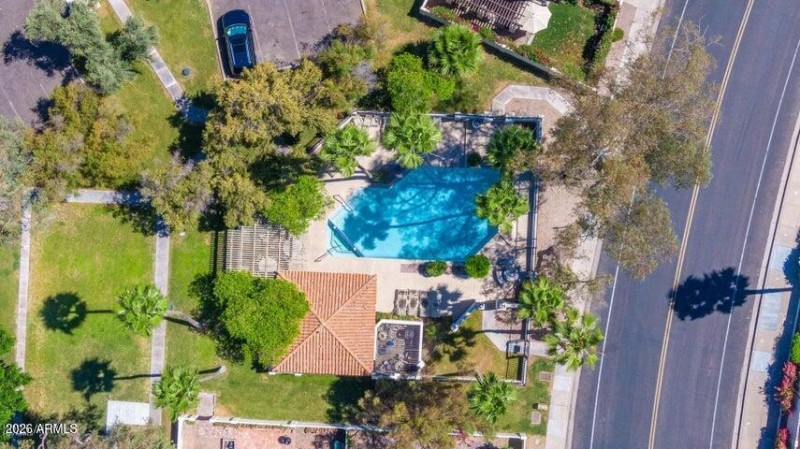 pool aerial