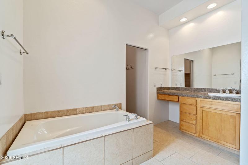 23-web-or-mls-DSC_9023