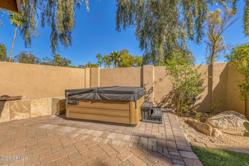 Private Hot Tub Included