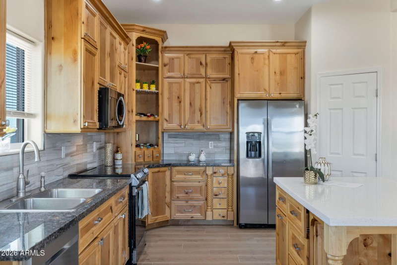 9-web-or-mls-MAP_6592