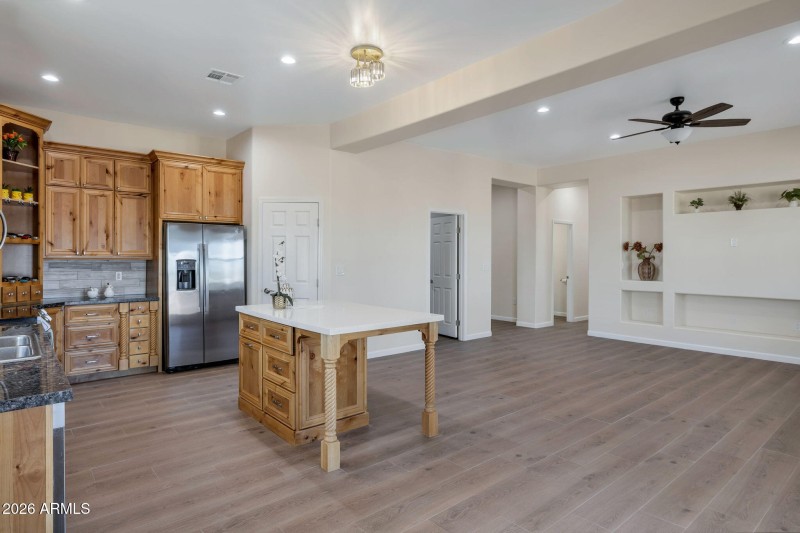 10-web-or-mls-MAP_6597