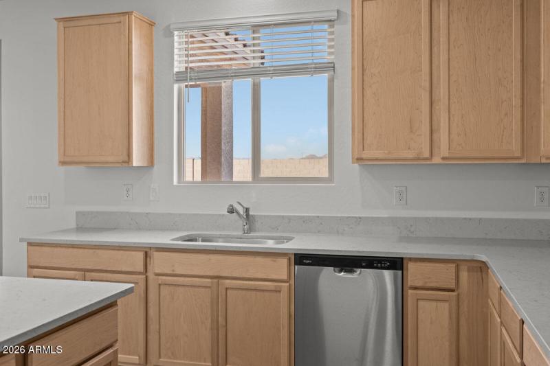 KBPHX_MIR_SkylineVillageEnclaves-Lot69_5