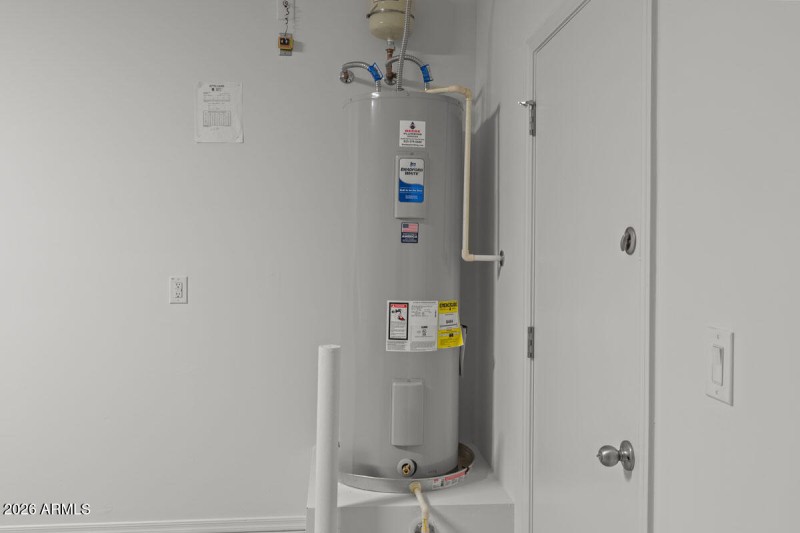 KBPHX_MIR_SkylineVillageEnclaves-Lot69_5