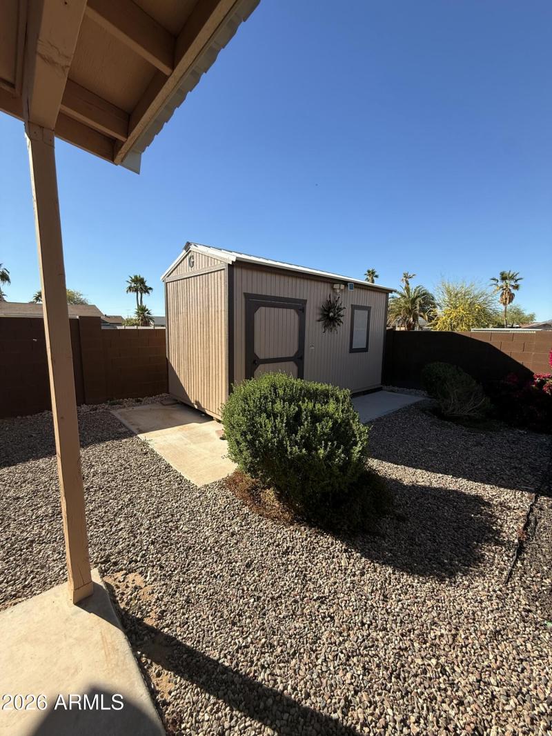 7EADB33C-989E-4DFD-82EA-14002336A484