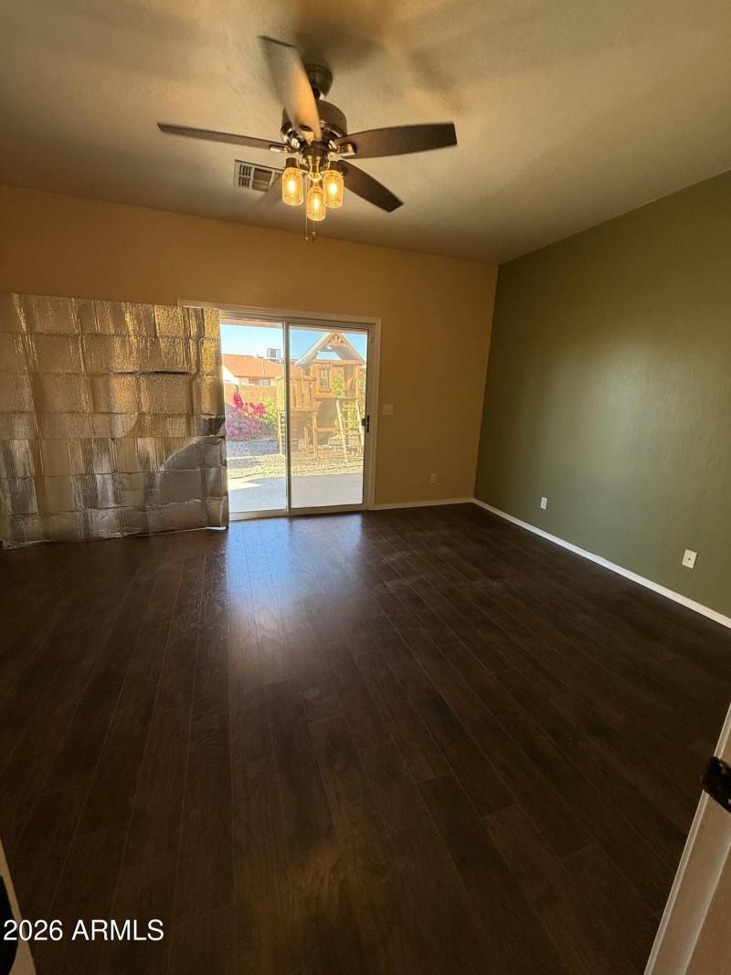 4EC31AA9-DFBA-4D36-A27D-B707BDD7E759