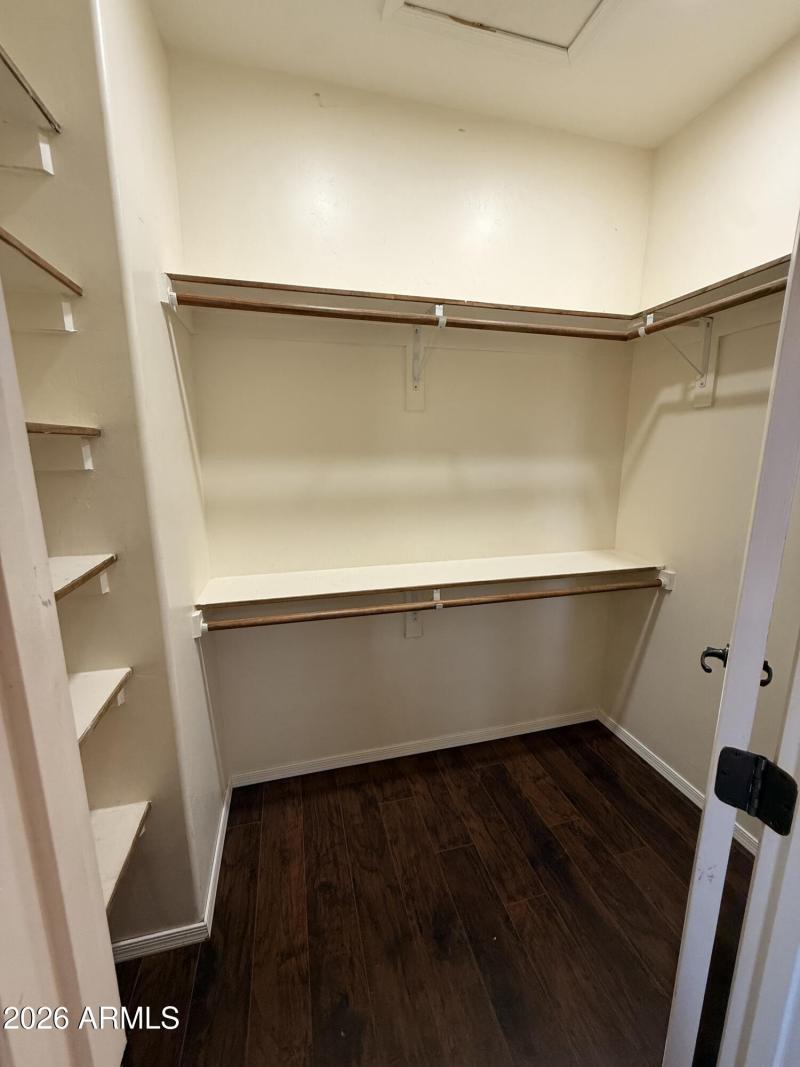 F0FE5418-DE98-45BB-9413-D704169466DC