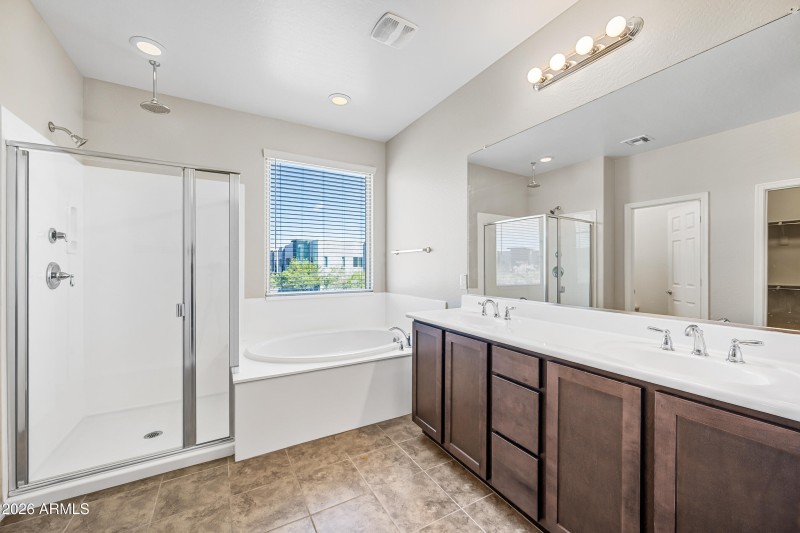 14-25417N20A-ocupix-