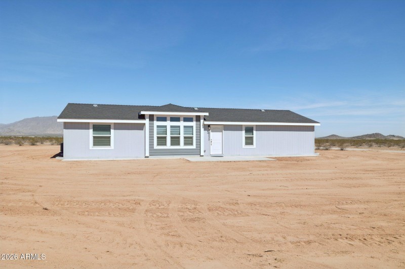 4-web-or-mls-18230-n-meadow-ln-rd