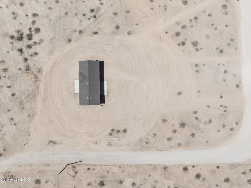 12-web-or-mls-18230-n-meadow-ln-rd