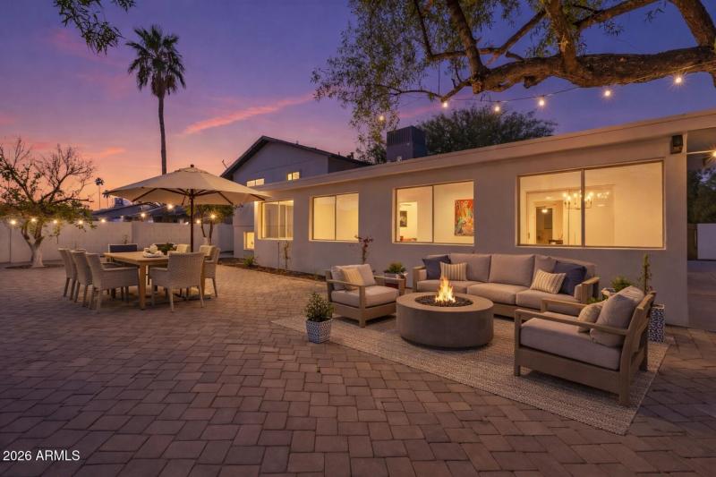 Spacious Private Backyard