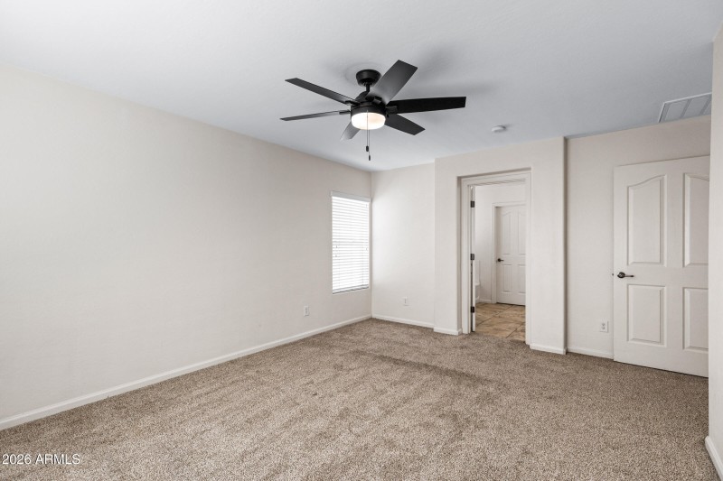 3029 E Franklin Ave-24