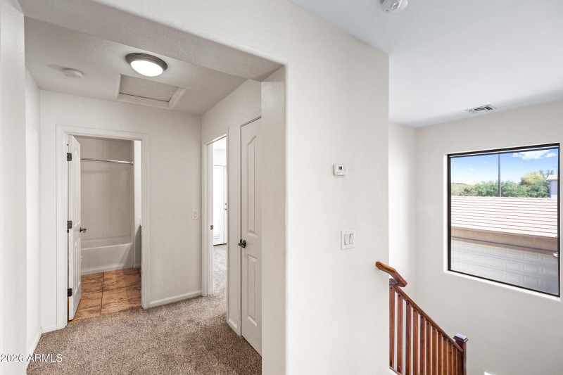 3029 E Franklin Ave-17