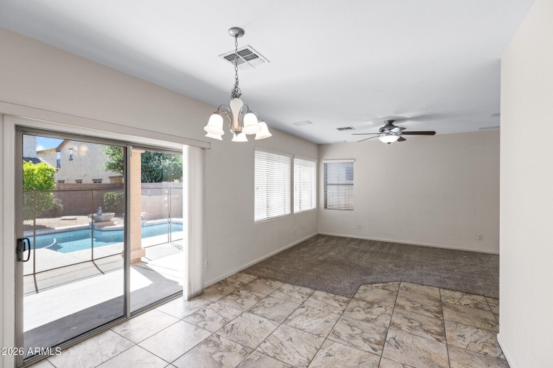 3029 E Franklin Ave-12