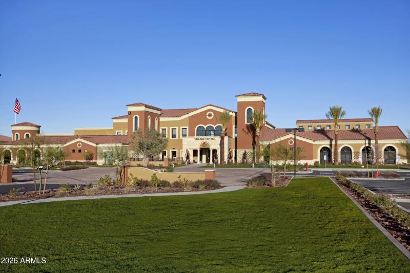 Estrella_CantaMia Village Center_No Peop