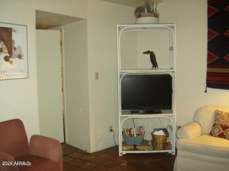 20120411231601098467000000-o