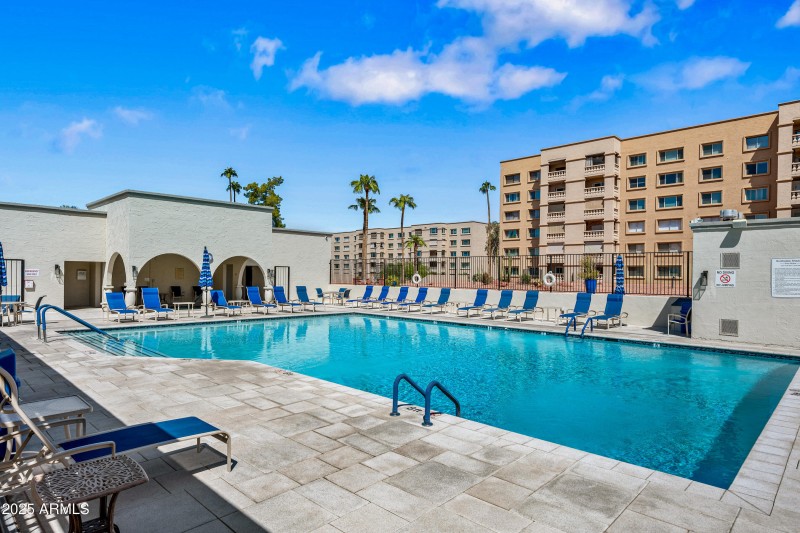 17-Scottsdale Shadows-ocupix-COMM